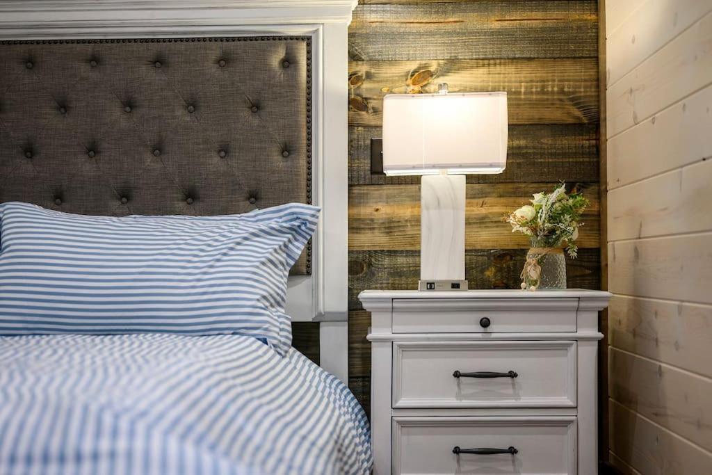 Brand New Luxury 2 Bedroom With Loft And Spa Sleeps 10 Broken Bow Exteriér fotografie